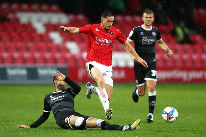 Salford City v Crawley Town preview: Reds look to continue excellent form away at the Ammies
